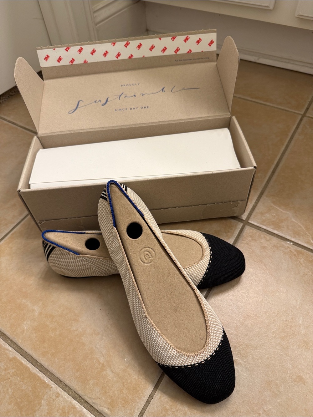 Rothy’s The Square in Tuxedo BNWT